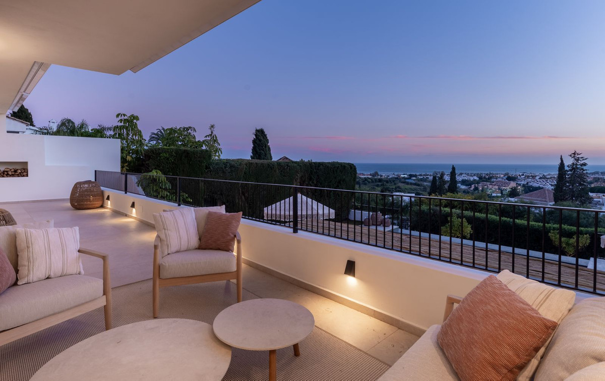 Huis te koop in El Paraiso | 4 slaapkamers H5351365