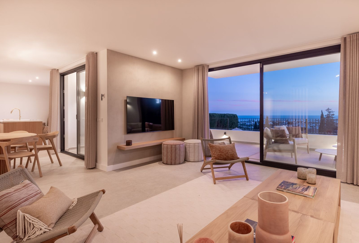 Huis te koop in El Paraiso | 4 slaapkamers H5351365