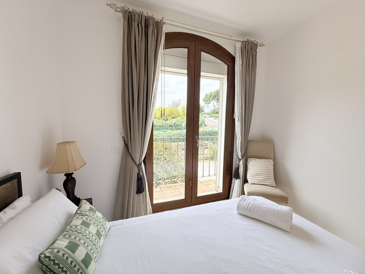 Huis te koop in El Paraiso | 4 slaapkamers H5354884