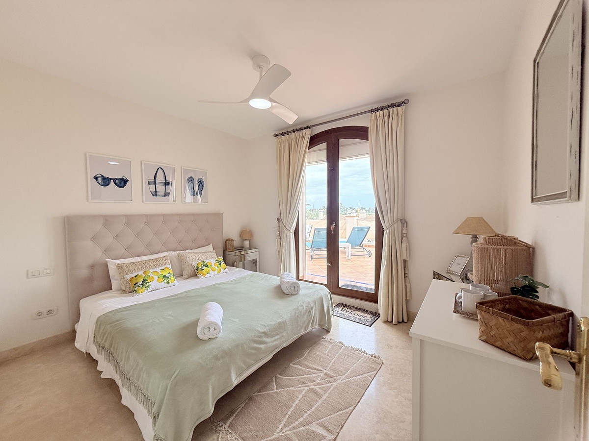 Huis te koop in El Paraiso | 4 slaapkamers H5354884