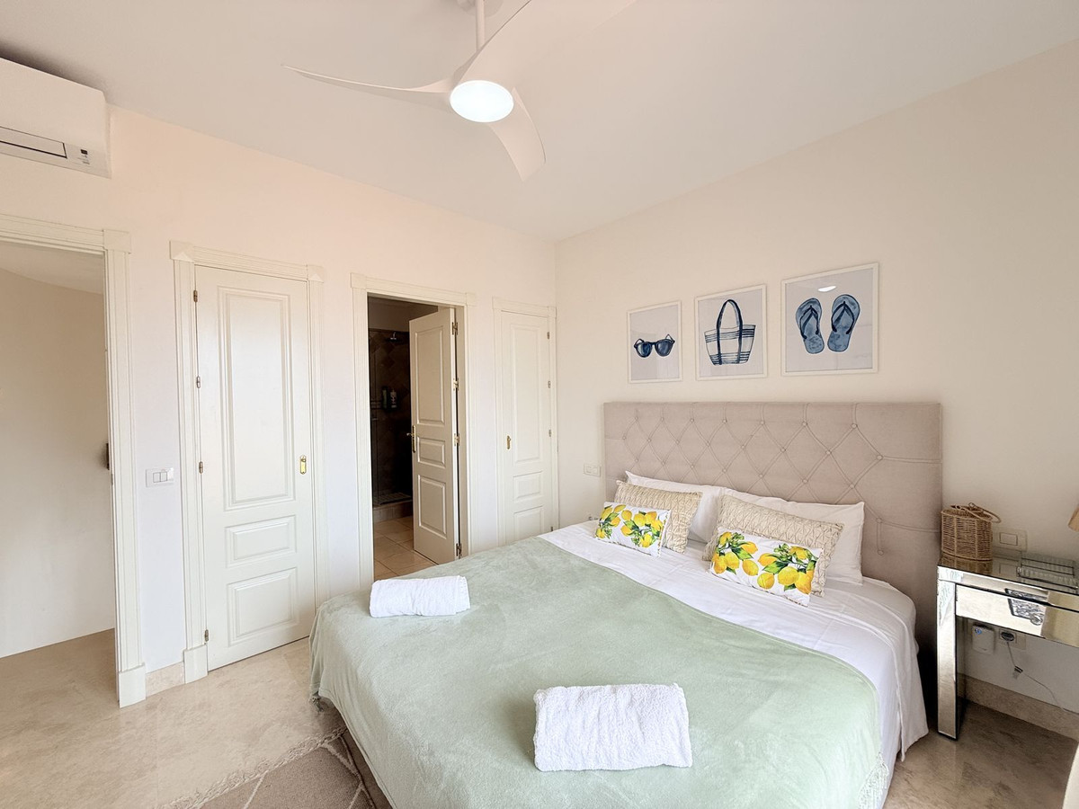 Huis te koop in El Paraiso | 4 slaapkamers H5354884