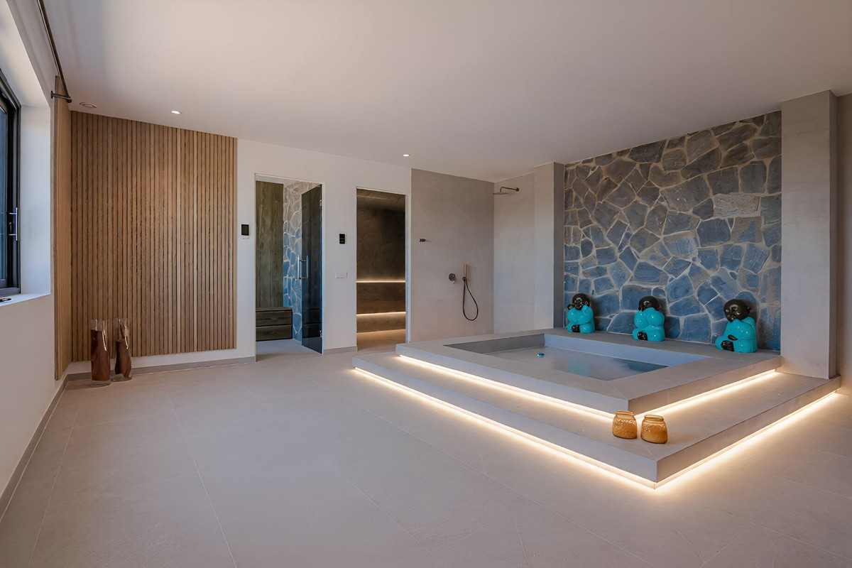 Property main view 12