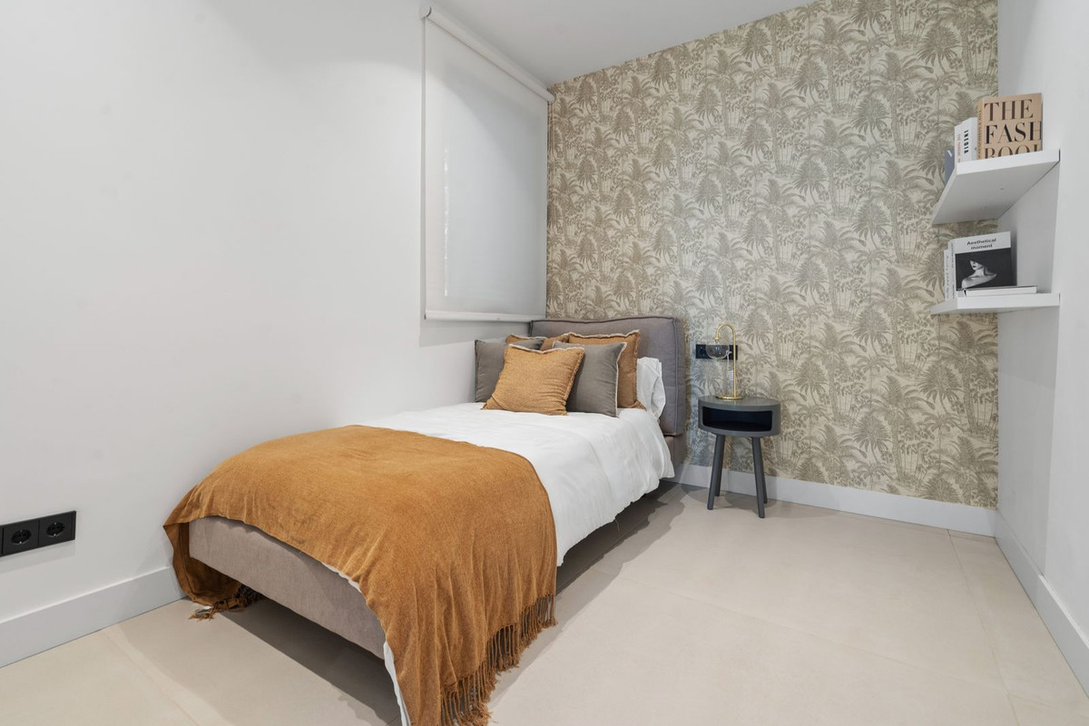 Appartement te koop in El Paraiso | 3 slaapkamers H5382916