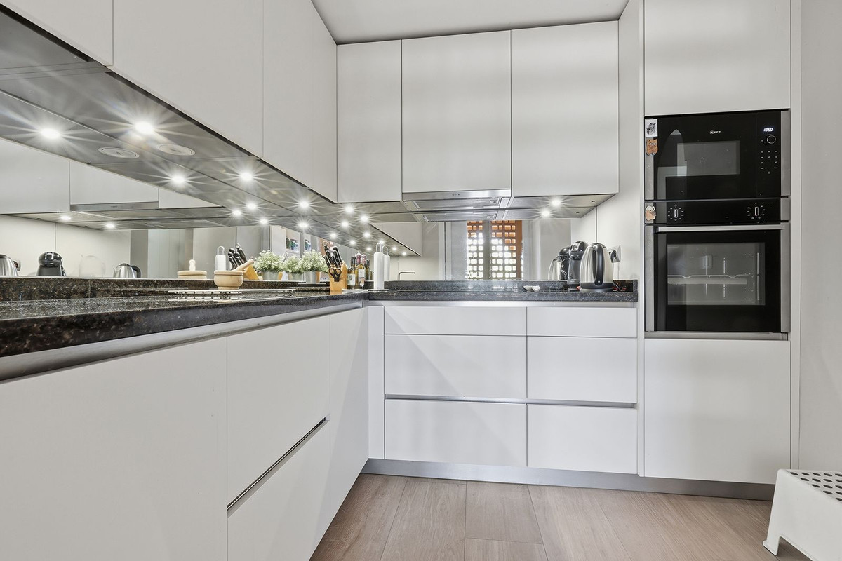 Appartement te koop in El Paraiso | 2 slaapkamers H5386717