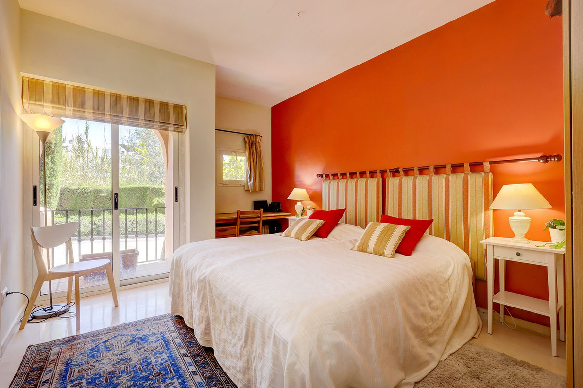 Appartement te koop in El Paraiso | 2 slaapkamers H5386717
