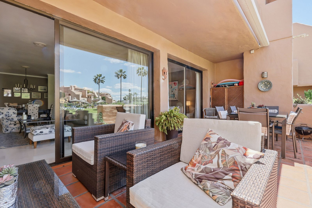 Appartement te koop in El Paraiso | 2 slaapkamers H5386717