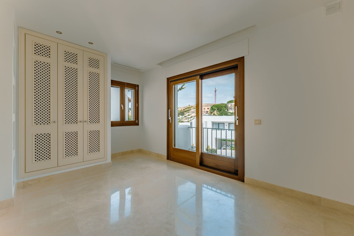 Property main view 16