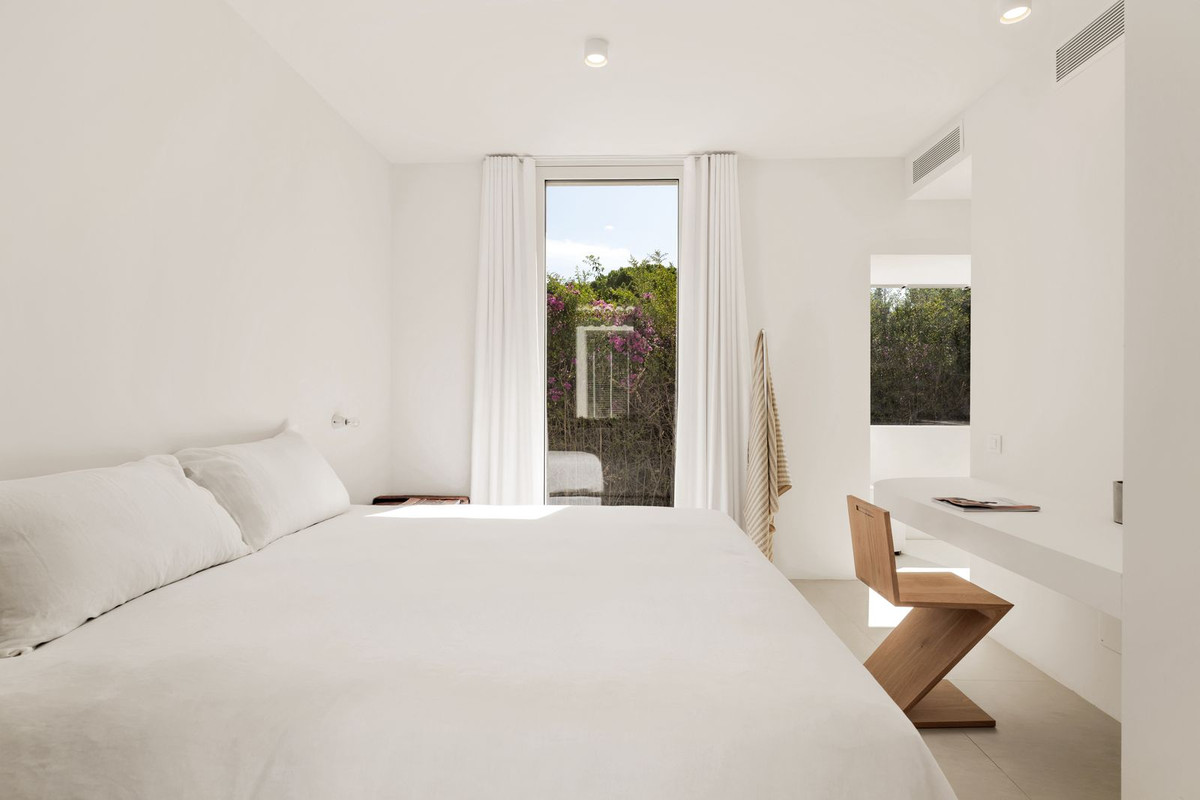 Property main view 34