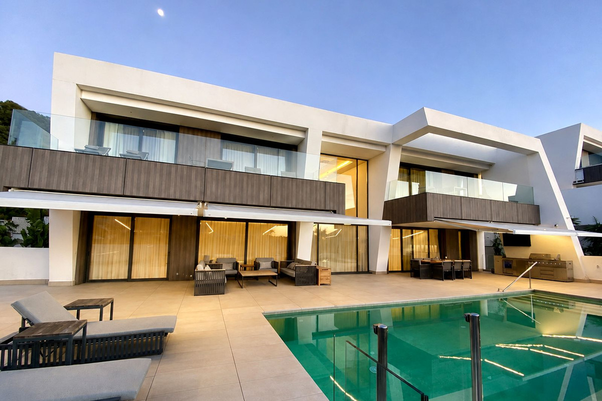 Property main view 45