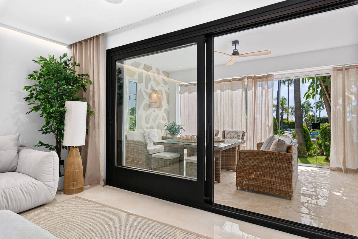 Huis te koop in El Paraiso | 3 slaapkamers H5483461