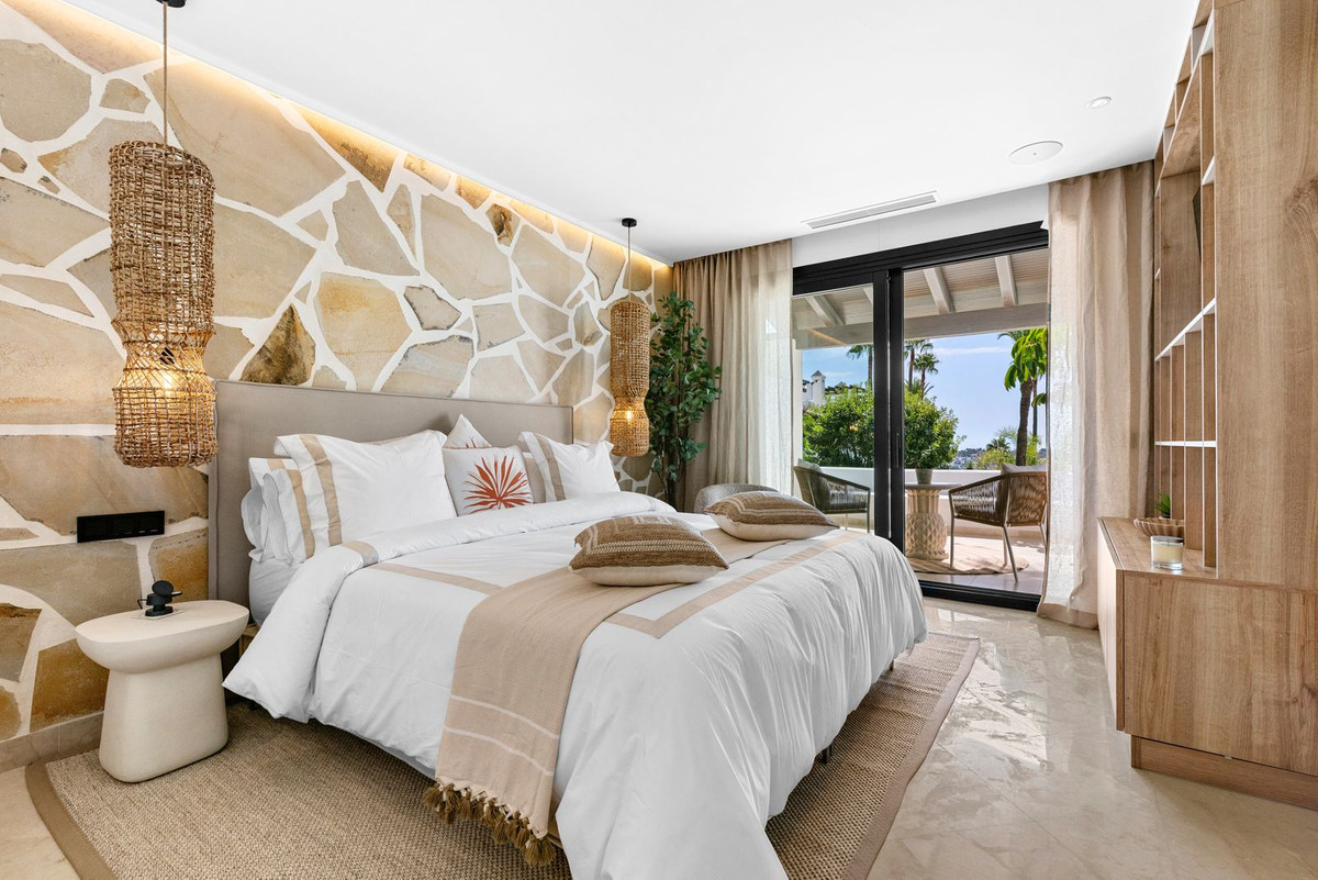 Huis te koop in El Paraiso | 3 slaapkamers H5483461