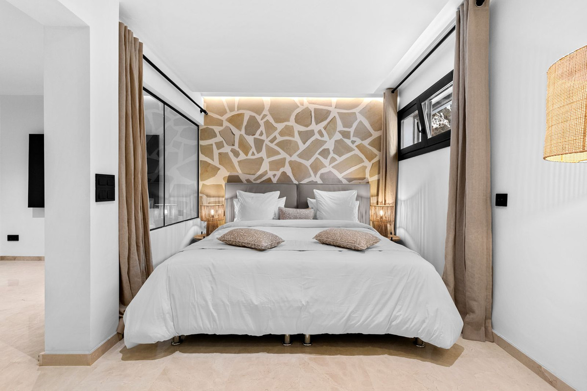 Huis te koop in El Paraiso | 3 slaapkamers H5483461