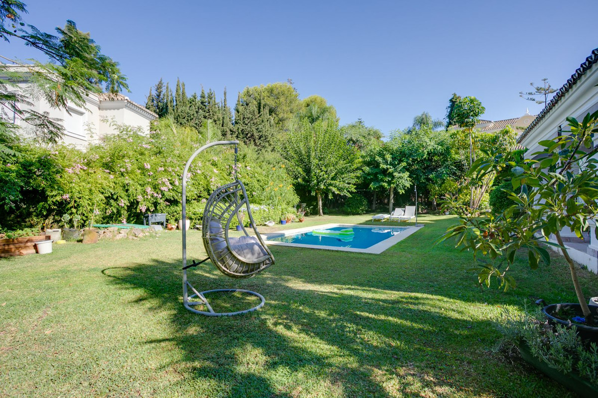Huis te koop in El Paraiso | 3 slaapkamers H5486074