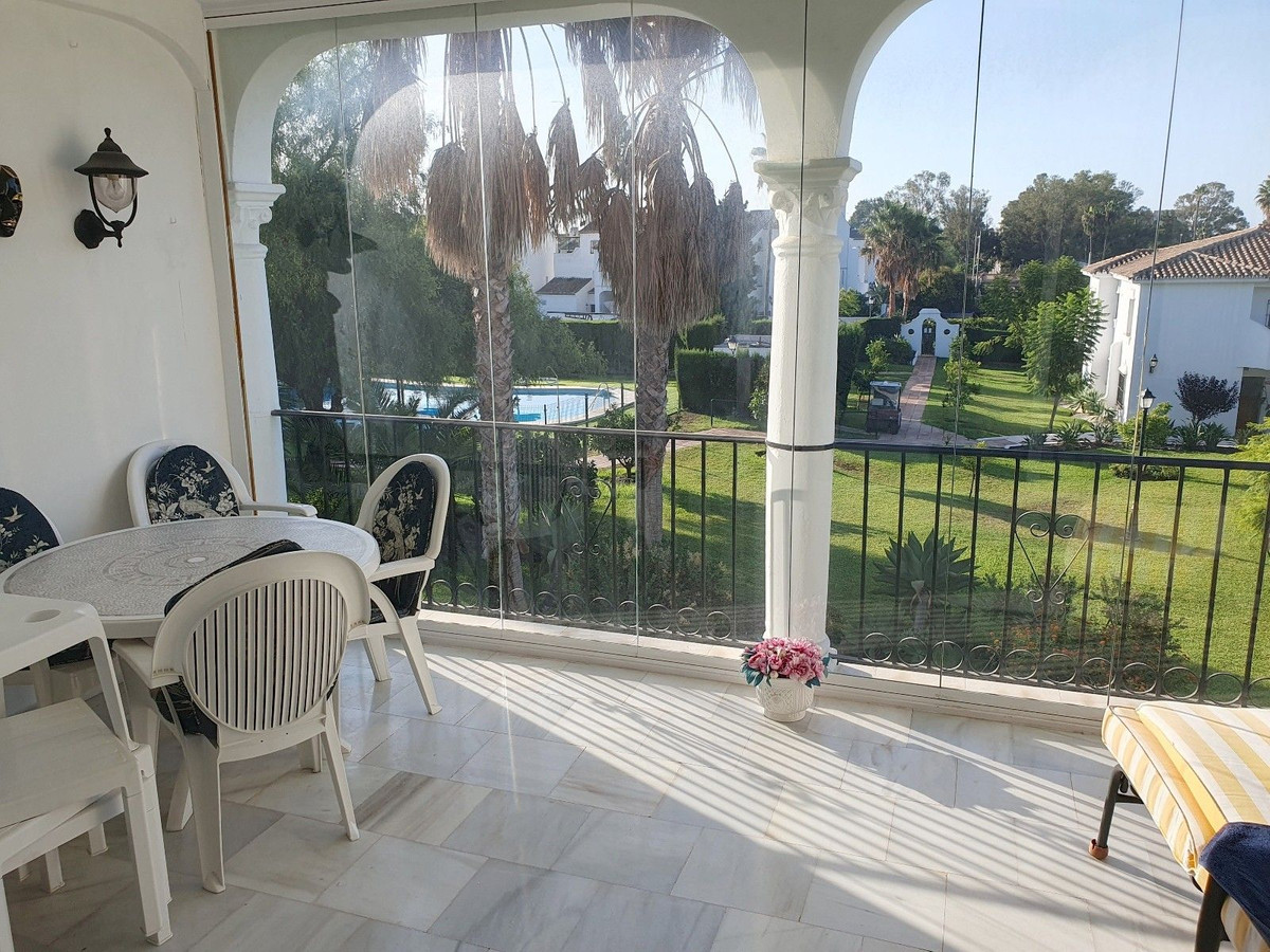 Huis te koop in El Paraiso | 2 slaapkamers H5490616