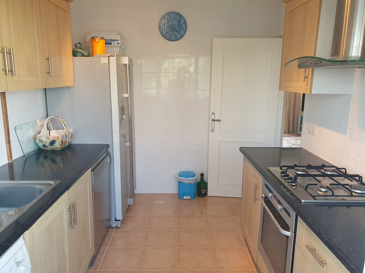 Huis te koop in El Paraiso | 2 slaapkamers H5490616