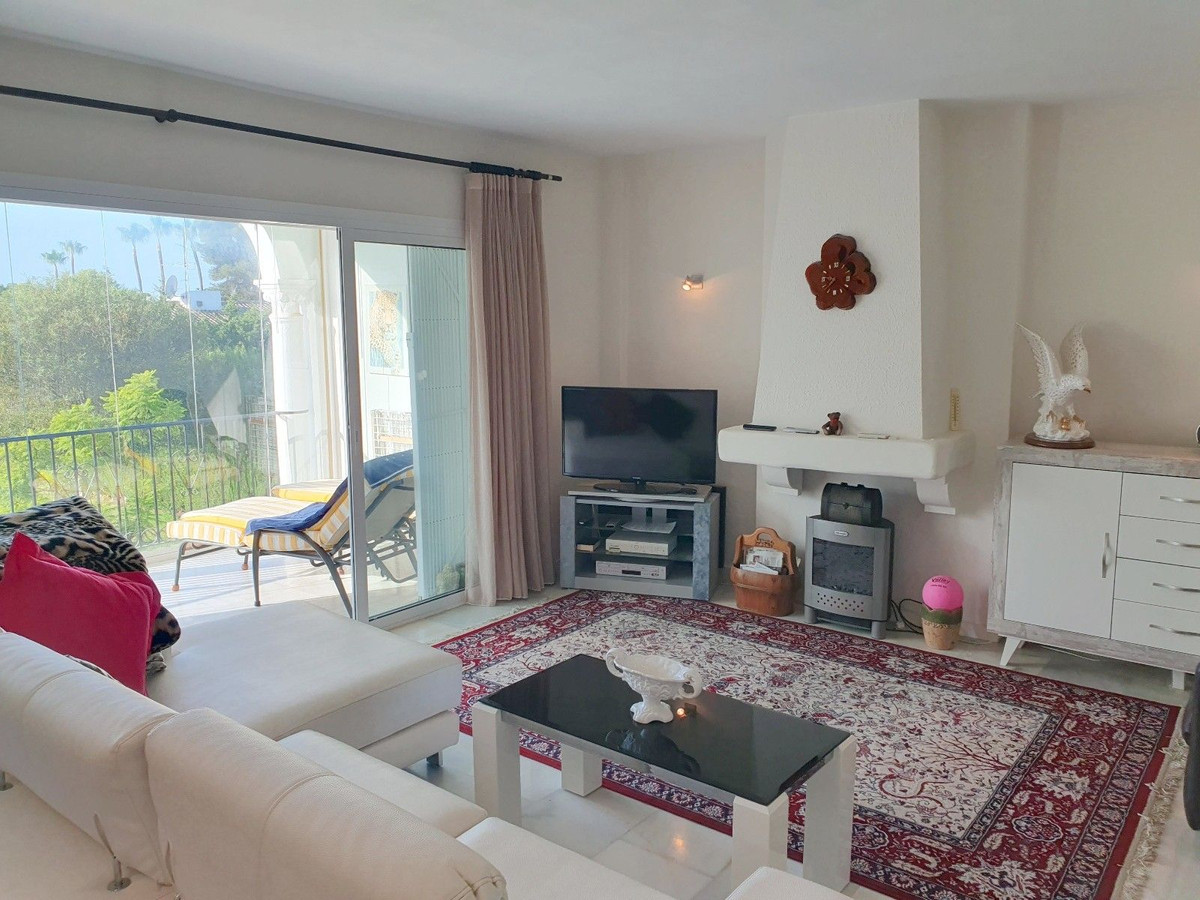 Huis te koop in El Paraiso | 2 slaapkamers H5490616