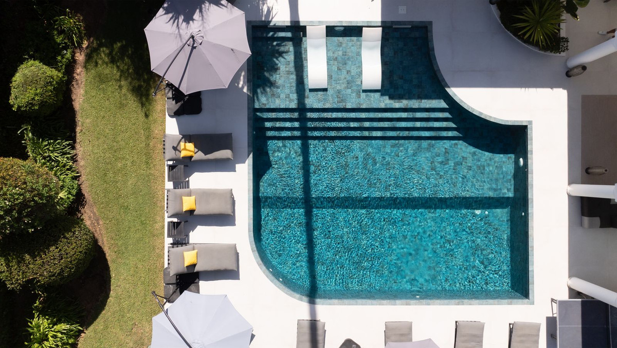 Huis te koop in El Paraiso | 5 slaapkamers H5496214