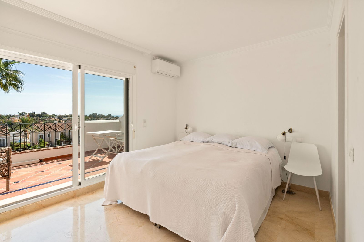 Huis te koop in El Paraiso | 3 slaapkamers H5505889