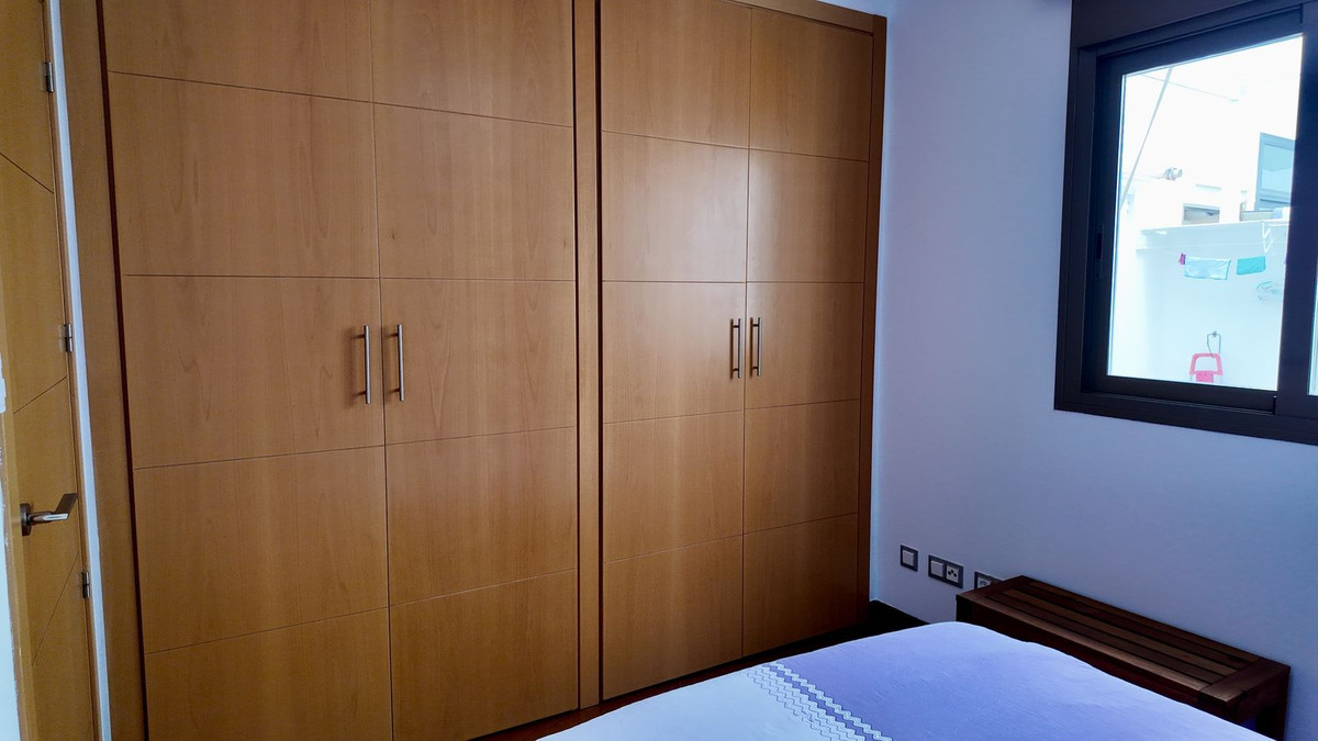 Appartement te koop in El Pinillo | 3 slaapkamers H5288470