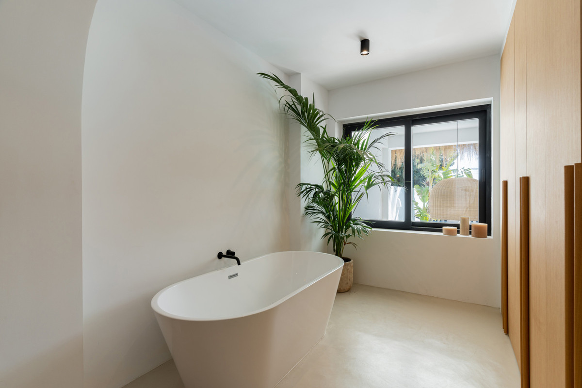 Property main view 30