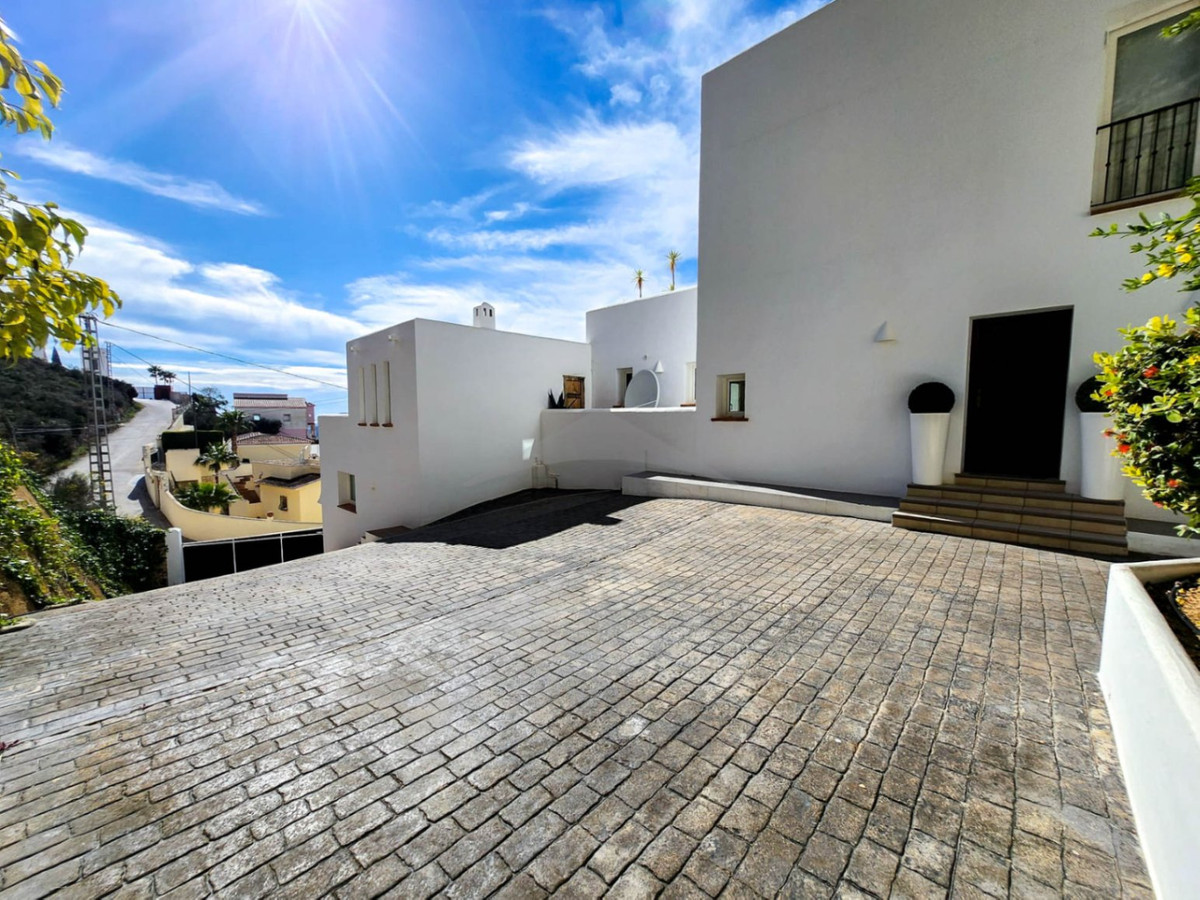 Property main view 24