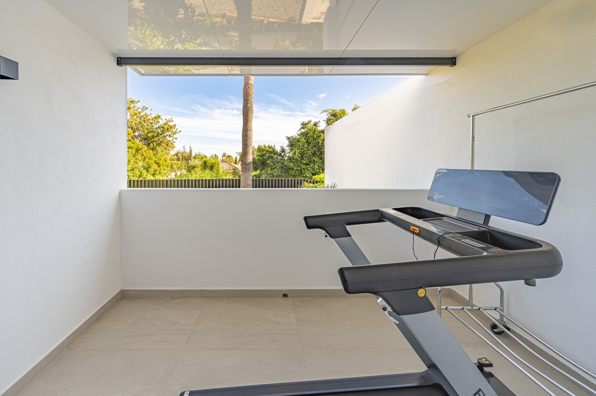 Property main view 33