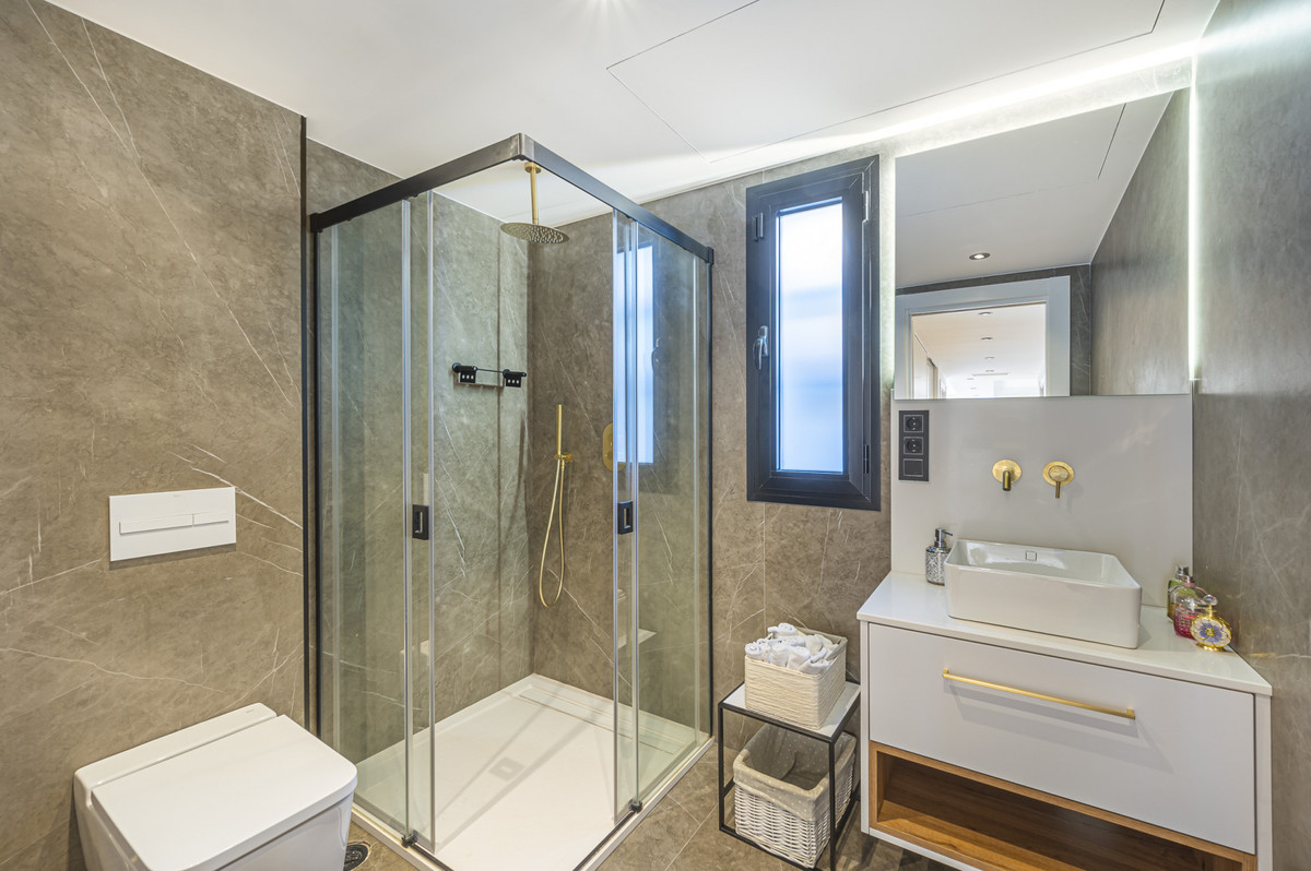 Property main view 40