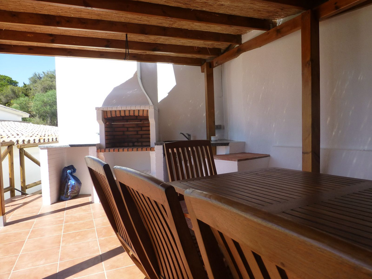 Vrijstaande Villa in El Rosario-17