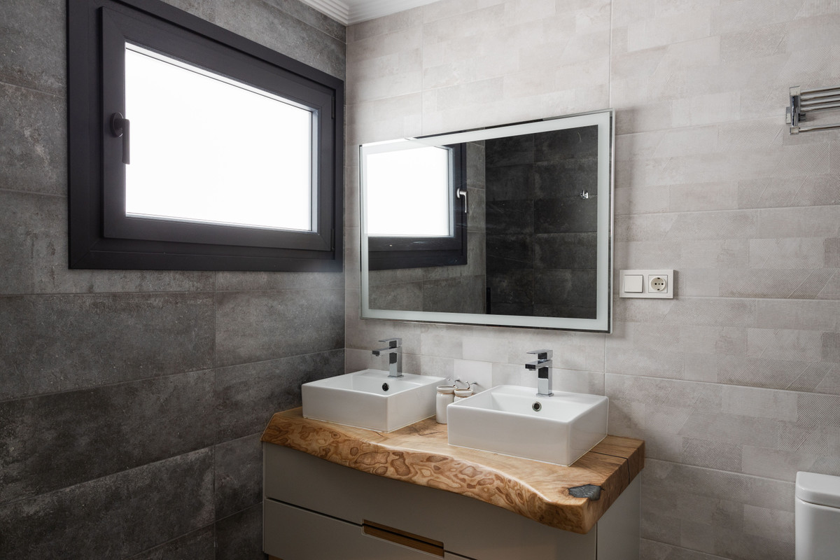 Huis te koop in El Rosario | 5 slaapkamers H4891774