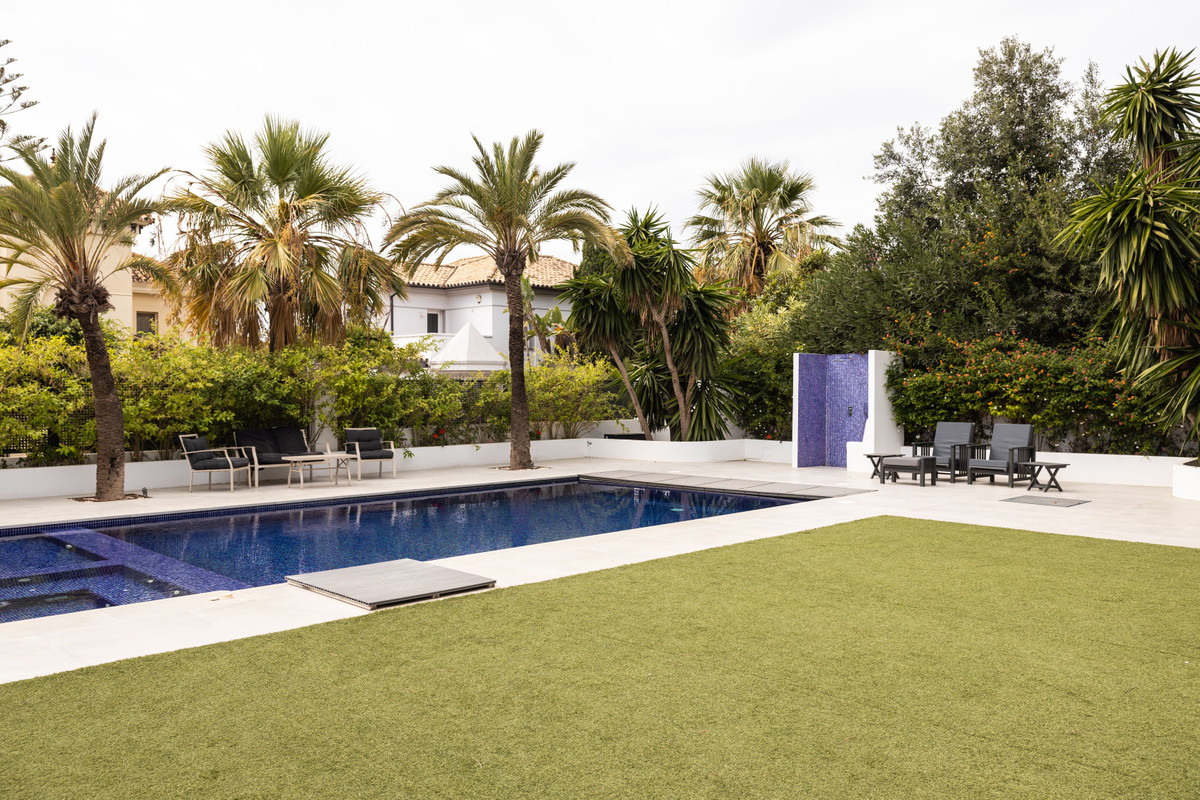 Huis te koop in El Rosario | 5 slaapkamers H4891774