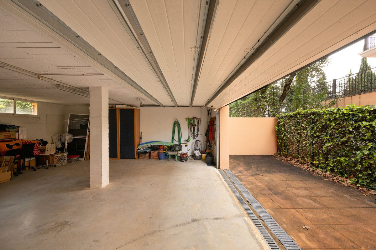 Property main view 33