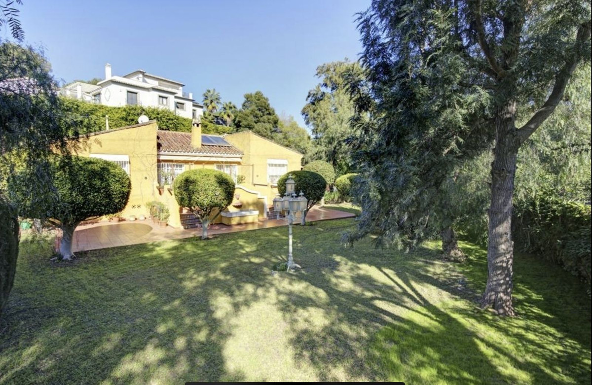 Vrijstaande Villa in El Rosario-7