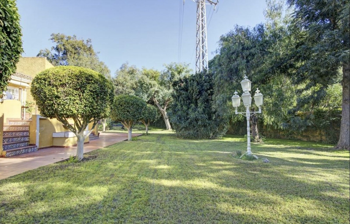 Vrijstaande Villa in El Rosario-8