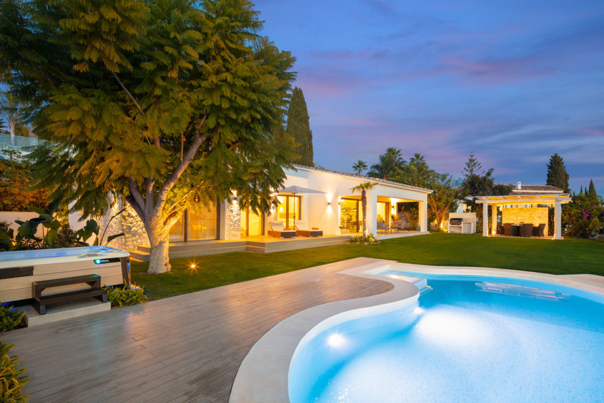 Vrijstaande Villa in El Rosario-4