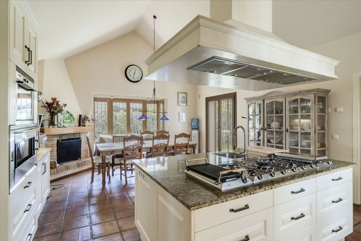 Huis te koop in El Rosario | 5 slaapkamers H5044612