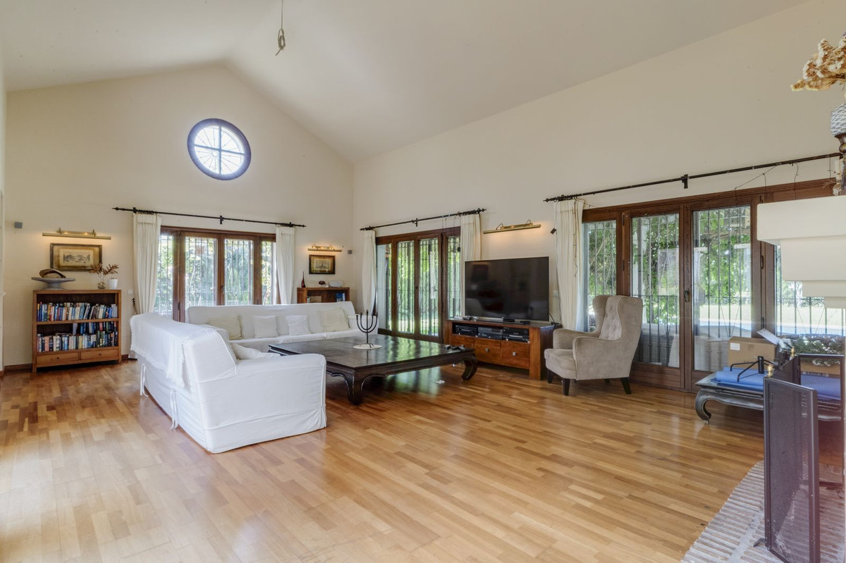 Huis te koop in El Rosario | 5 slaapkamers H5044612