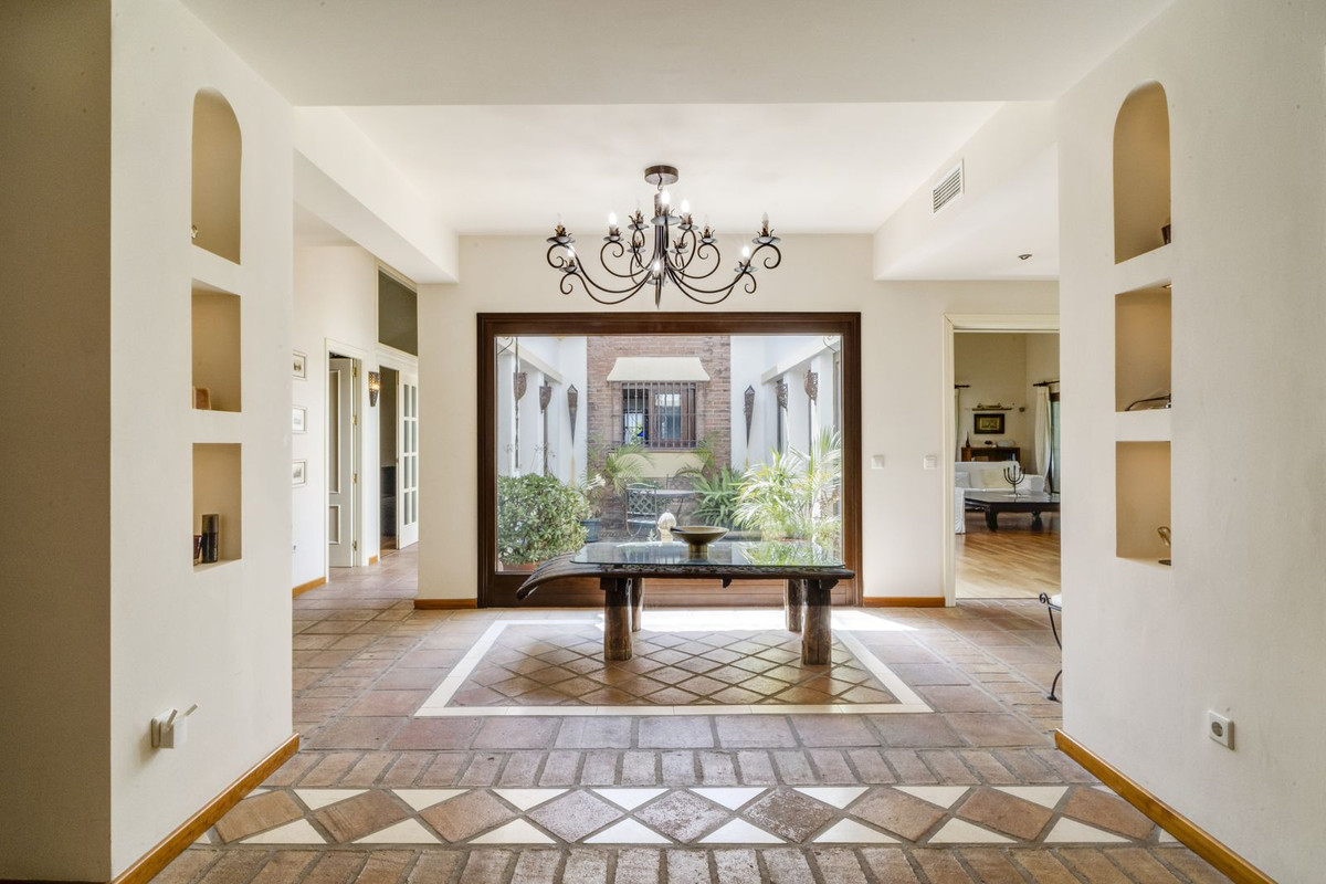 Huis te koop in El Rosario | 5 slaapkamers H5044612