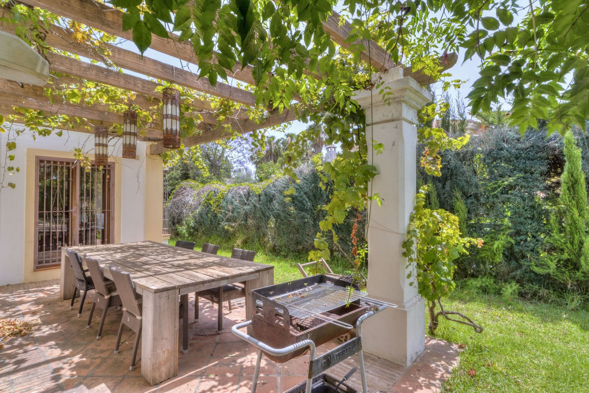 Huis te koop in El Rosario | 5 slaapkamers H5044612