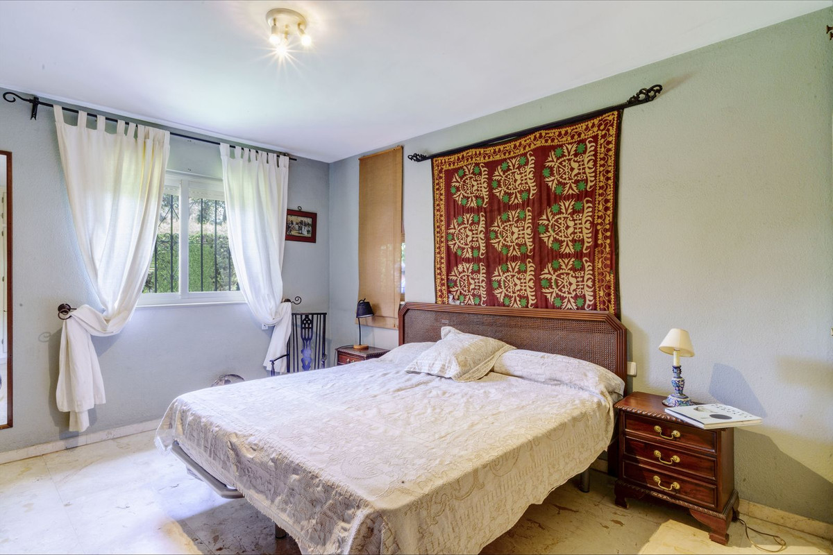 Huis te koop in El Rosario | 4 slaapkamers H5079163