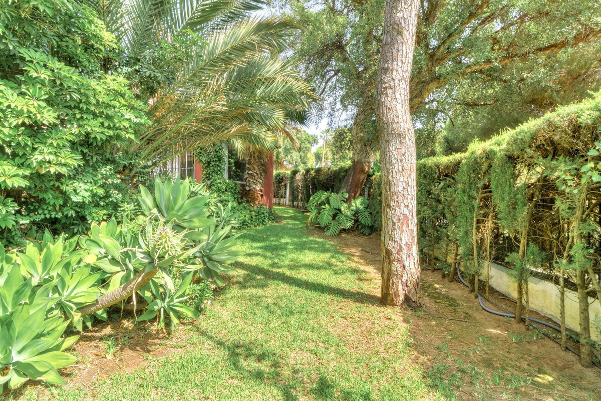 Huis te koop in El Rosario | 4 slaapkamers H5079163