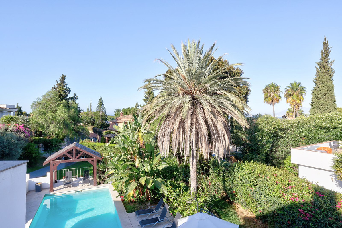 Huis te koop in El Rosario | 5 slaapkamers H5104279