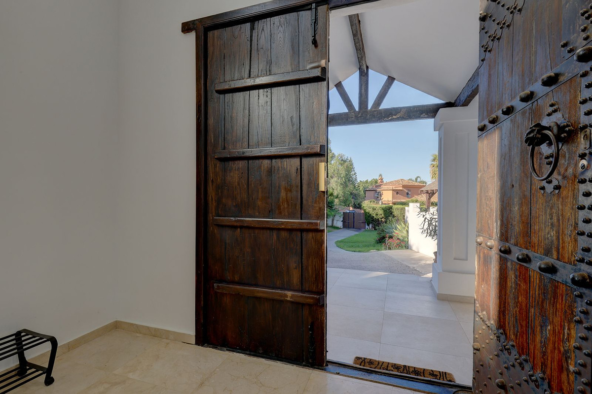 Huis te koop in El Rosario | 5 slaapkamers H5104279