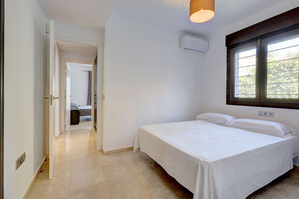 Huis te koop in El Rosario | 5 slaapkamers H5104279