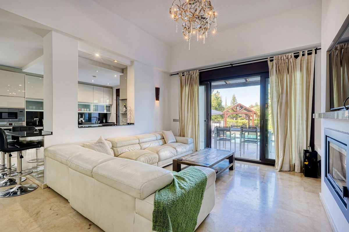 Huis te koop in El Rosario | 5 slaapkamers H5104279
