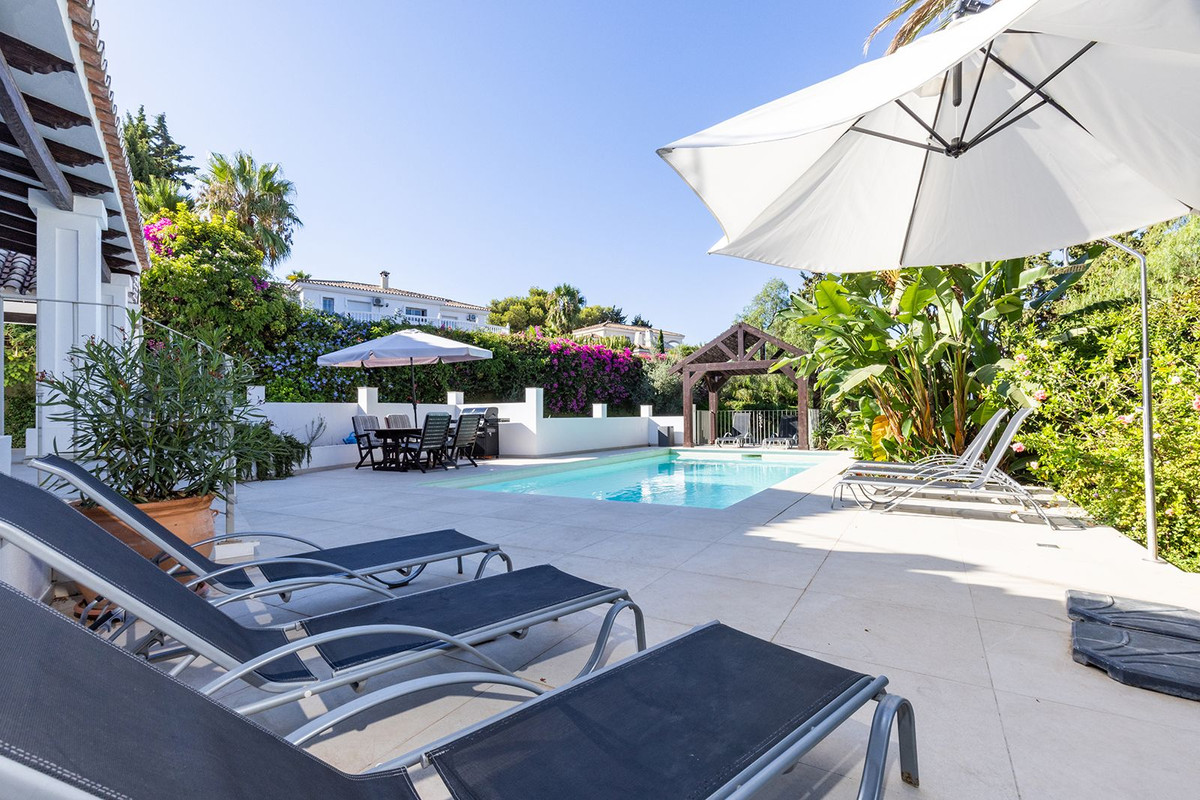 Huis te koop in El Rosario | 5 slaapkamers H5104279