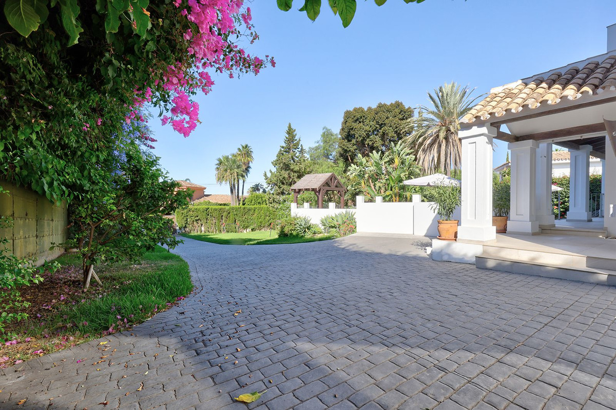 Huis te koop in El Rosario | 5 slaapkamers H5104279