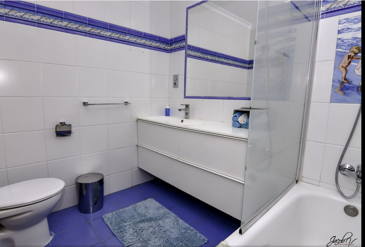 Huis te koop in El Rosario | 4 slaapkamers H5107462