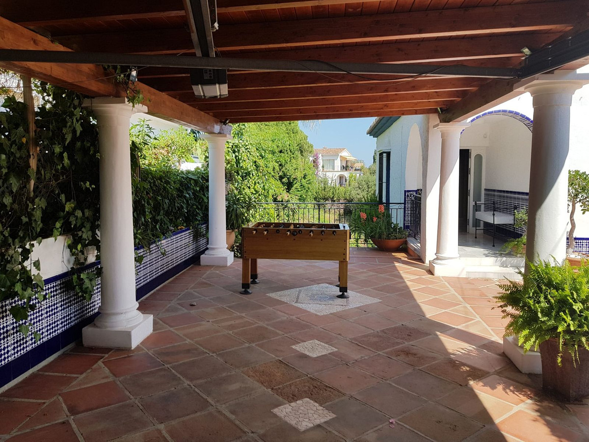 Huis te koop in El Rosario | 4 slaapkamers H5107462