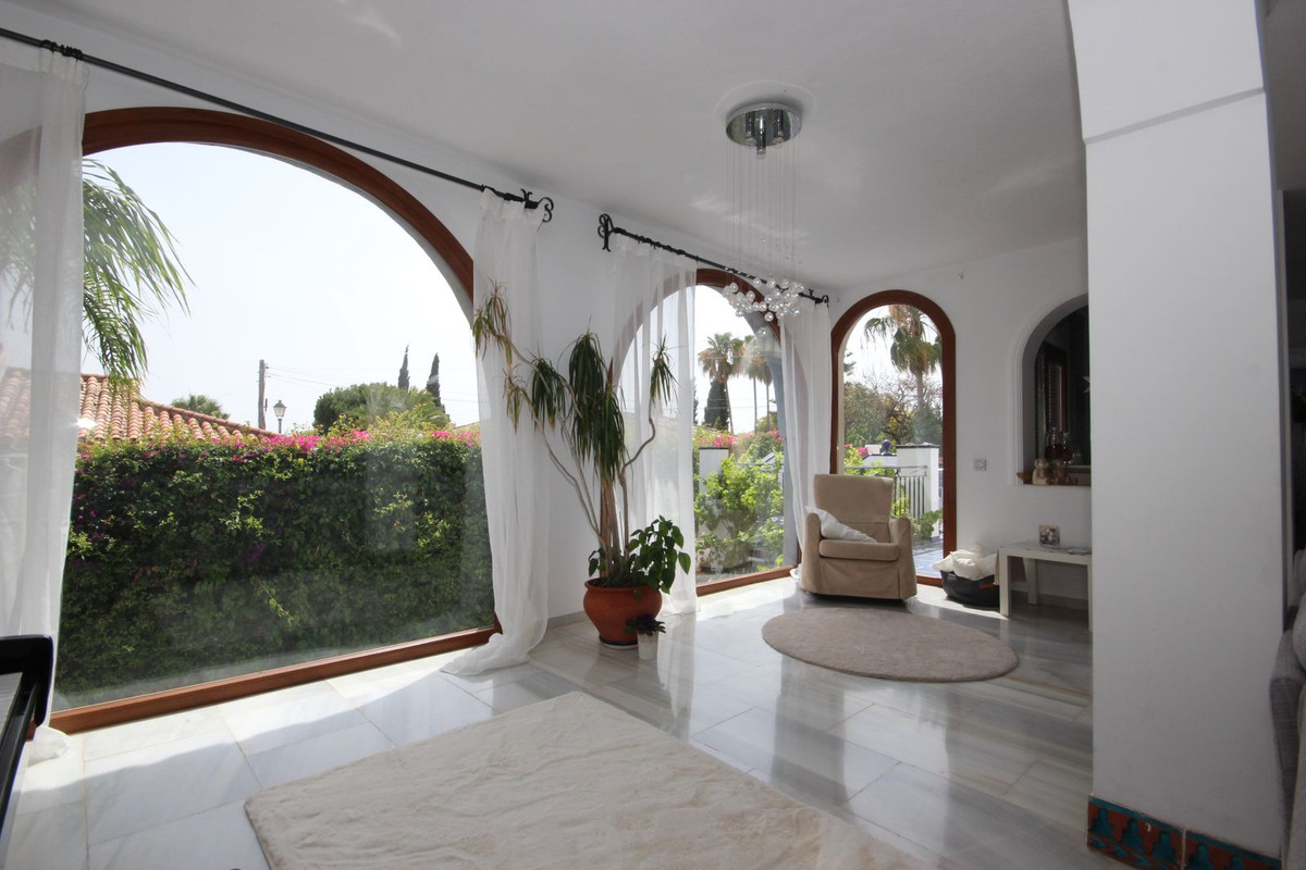 Huis te koop in El Rosario | 4 slaapkamers H5107462