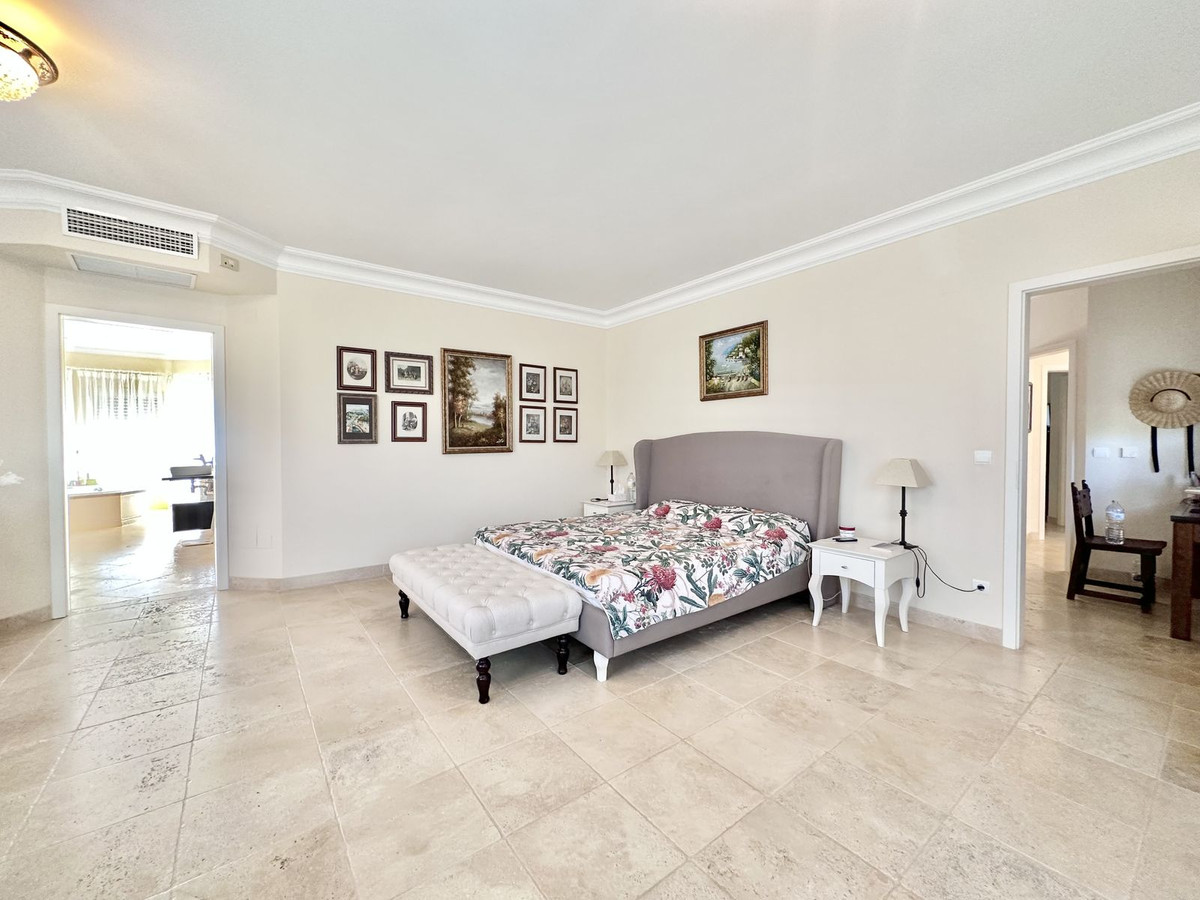 Huis te koop in El Rosario | 6 slaapkamers H5114674